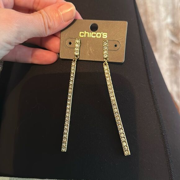 NWT Chico's Kinsley Gold Crystal Drop Linear Earrings - Picture 1 of 4